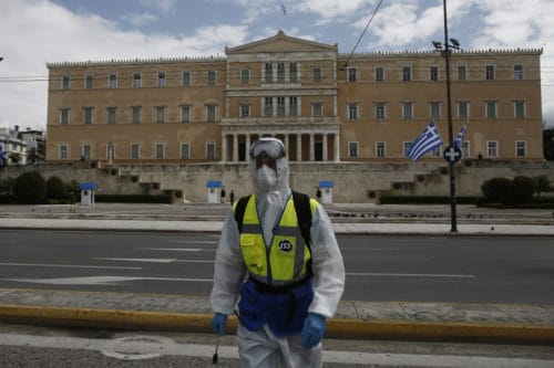 Ο Παγκόσμιος Οργανισμός Υγείας δίνει τα εύσημα στην Αθήνα για την αντιμετώπιση του κοροναϊού