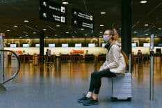 Κορονοϊός: Οδηγίες για ταξιδιώτες από το CDC – Τι πρέπει να προσέχουν