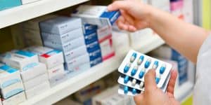 Προβλήματα με την εφαρμογή του νόμου για την ηλεκτρονική συνταγογράφηση των αντιβιοτικών