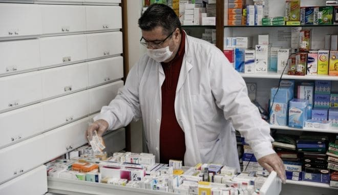 Κορονοϊός: Έλλειψη παρακεταμόλης στα φαρμακεία της Θεσσαλονίκης