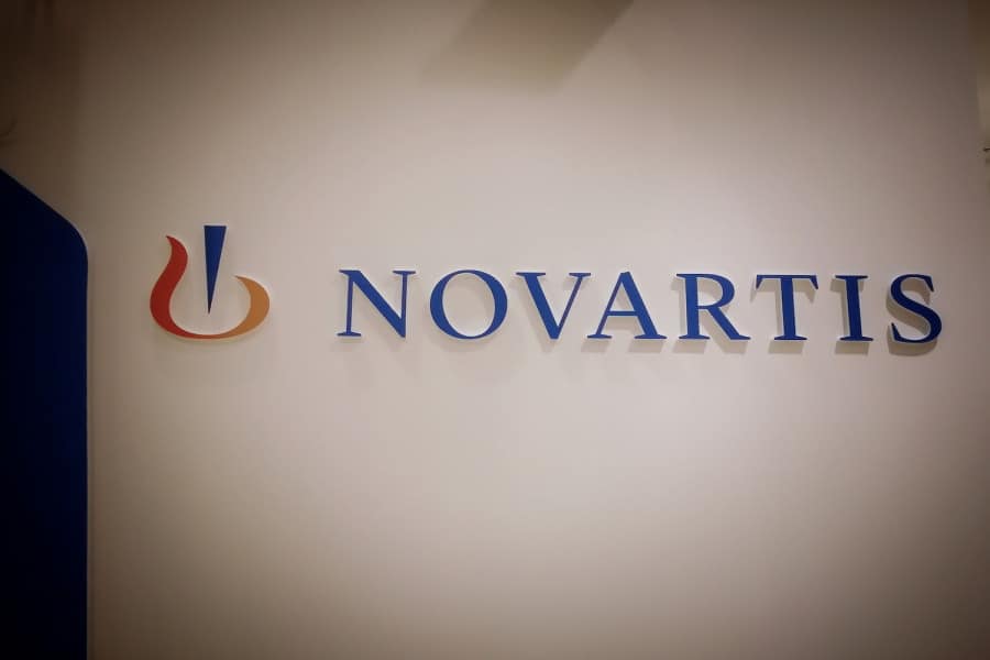 Η Novartis δωρίζει 130 εκατ. δόσεις υδροξυχλωροκίνης στη μάχη κατά του κορονοϊού