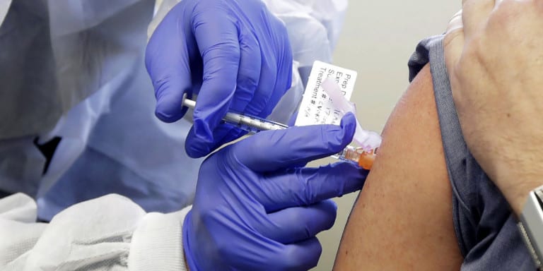 Κορωνοϊός: Εμβόλιο από την Κίνα ίσως είναι έτοιμο να κυκλοφορήσει στην αγορά στα τέλη του 2020