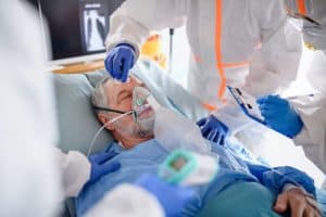 C-αντιδρώσα πρωτεΐνη και πρόγνωση αναπνευστικής στήριξης ασθενών με COVID-19