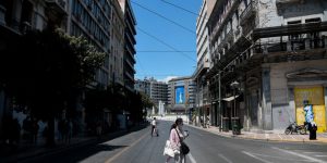 The Lancet: Όσο μεγαλύτερη απόσταση κρατάμε