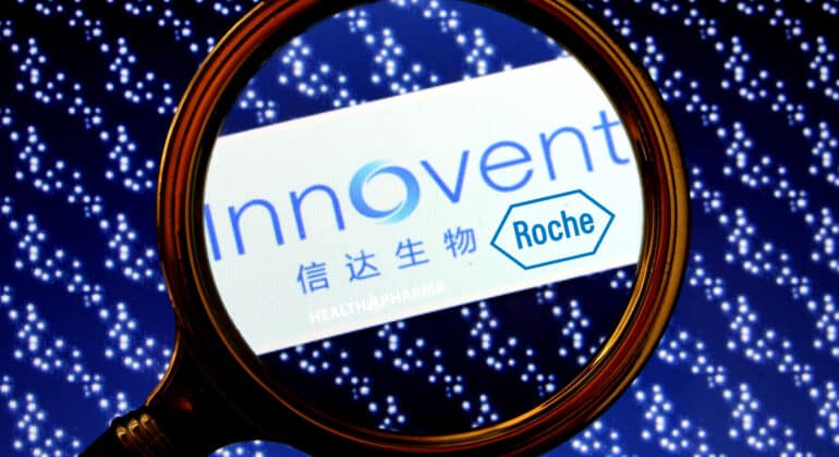 Roche: Συνεργασία ύψους 2 δισ. με την Innovent για κυτταρικές θεραπείες