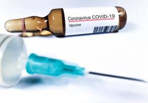 AstraZeneca: 750 εκ. δολ. για το εμβόλιο της COVID-19