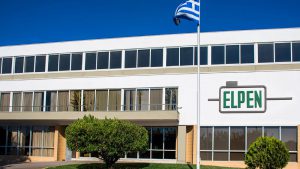 Η ELPEN προσφέρει 200 tablets στους μαθητές της Σάμου