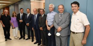 ELPEN: Ανακαινίζει αίθουσες στη Φαρμακευτική του ΕΚΠΑ προς τιμή του ιδρυτή της